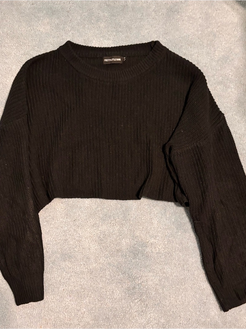 PrettyLittleThing Black Ribbed Cropped Crewneck Sweater